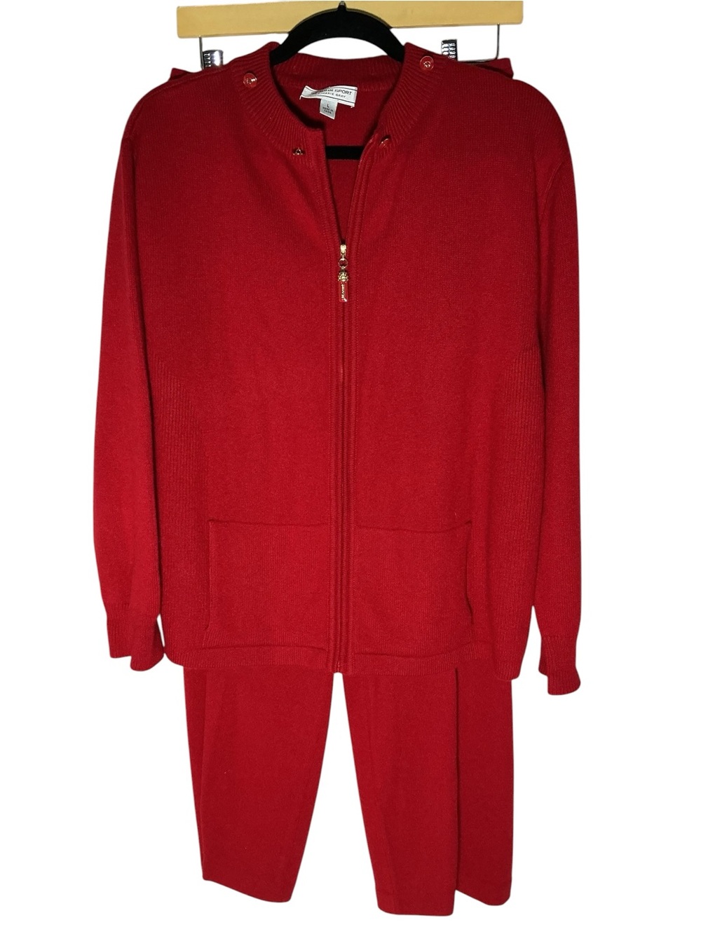 St. John Sport by Marie Gray Sweater & Pants RED Luxury Designer 100 % Cashmere